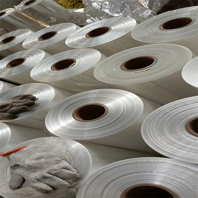 Alto rotolo di film dell'involucro degli strizzacervelli della poliolefina di tasso 15microns POF di restringimento del rotolo di plastica trasparente per imballaggio